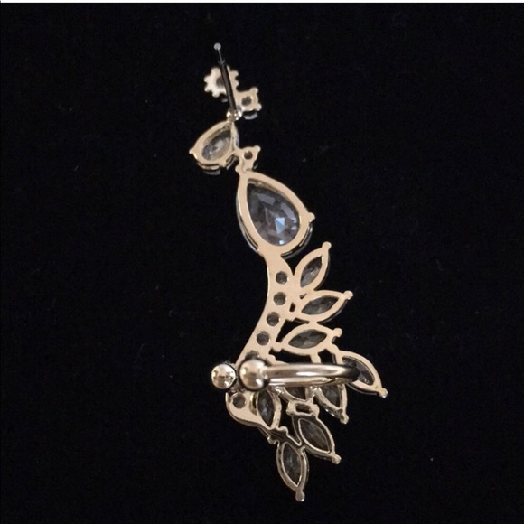 CZ Stud and Flutter Ear Crawler Brand New - Picture 8 of 8